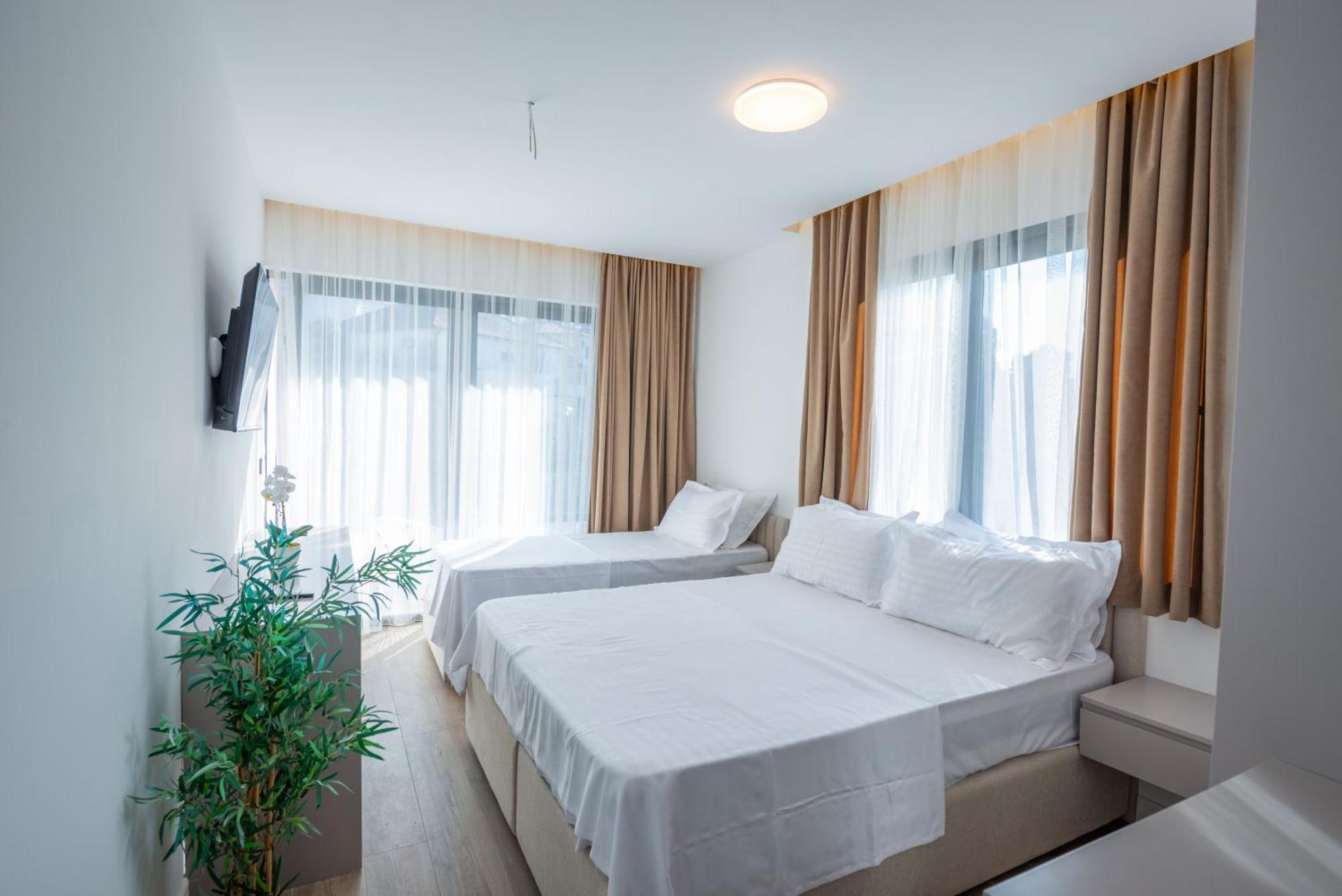 Botanica Boutique Hotel Ulcinj Luaran gambar