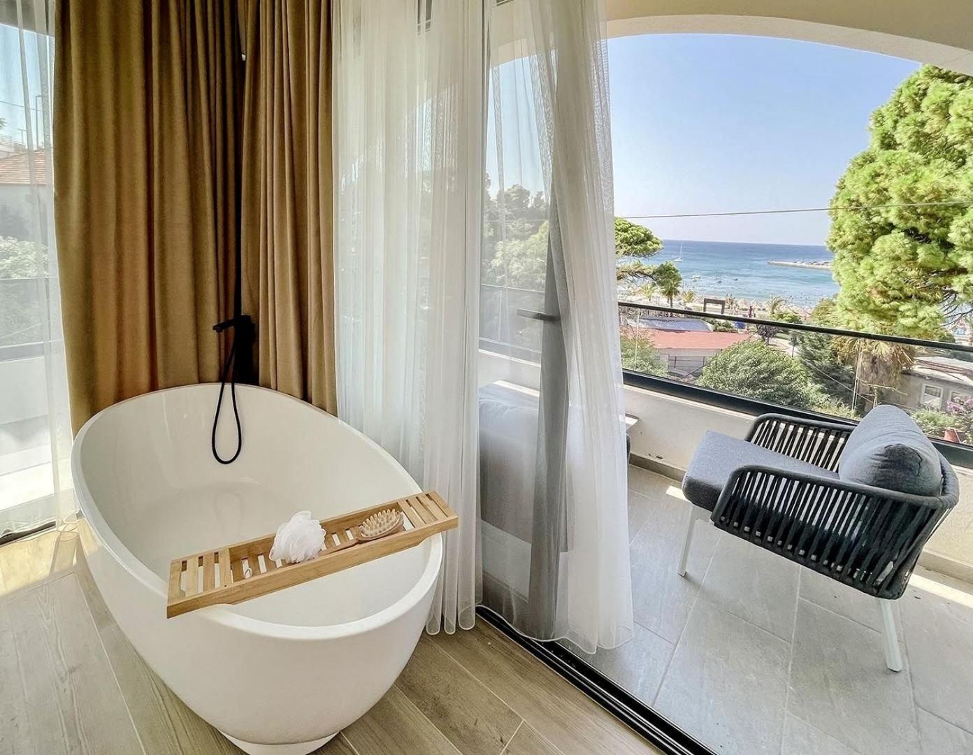 Botanica Boutique Hotel Ulcinj Luaran gambar